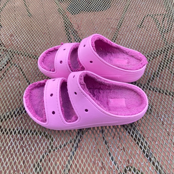 CROCS Pink unisex sandals. - Picture 5 of 9